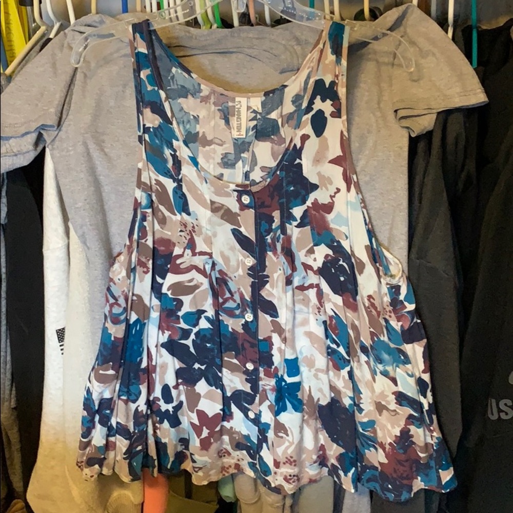 Floral tank top